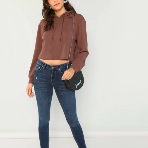 Tops - Drawstring Cutoff Hoodie